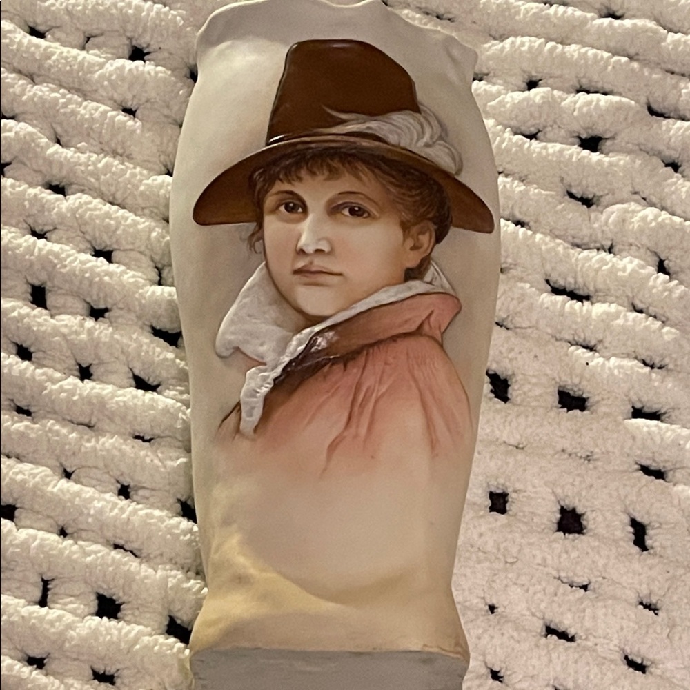 Antique self Portrait Vase with Hat&feather. Texture,hand painted,rare. See pic